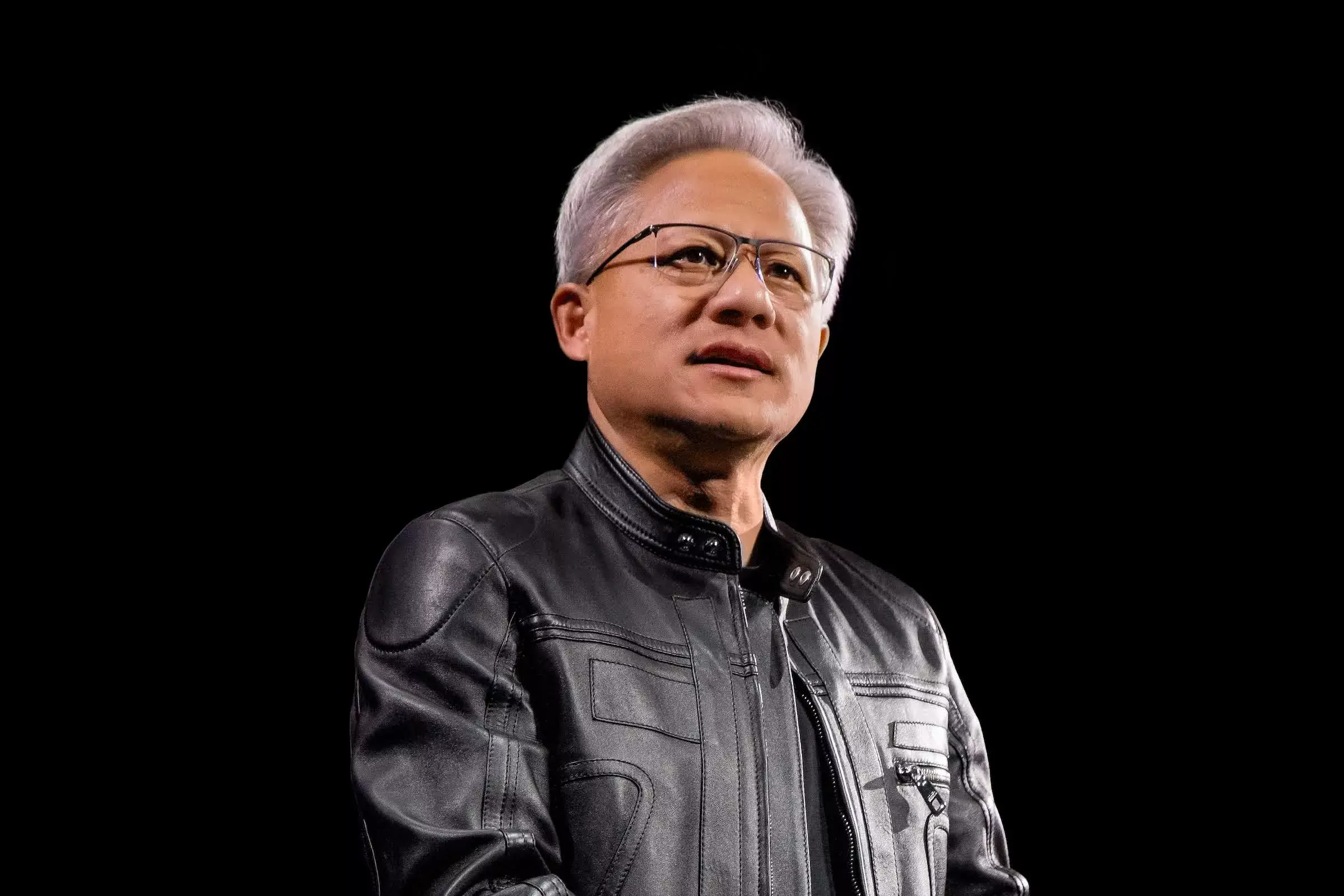 黄仁勋接受采访