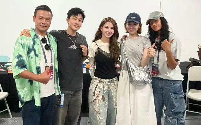 黄晓明评论区沦陷！羡慕周杰伦能降住昆凌，登味太重难怪杨颖离婚