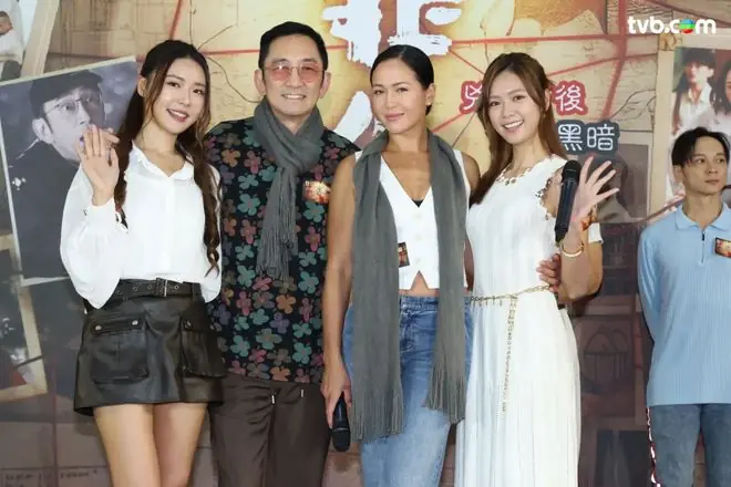 TVB小生演变态反派直呼太坏!女友嫌角色丑恶不愿看,庆幸不用跪玻璃