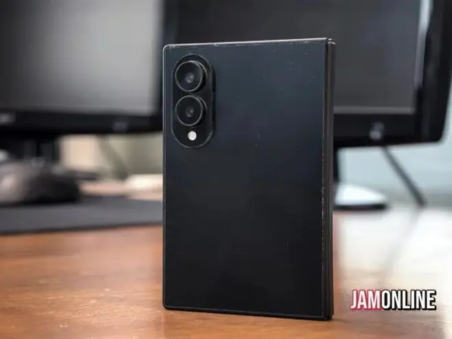 三星Galaxy Z Fold8宽折叠手机机模曝光
