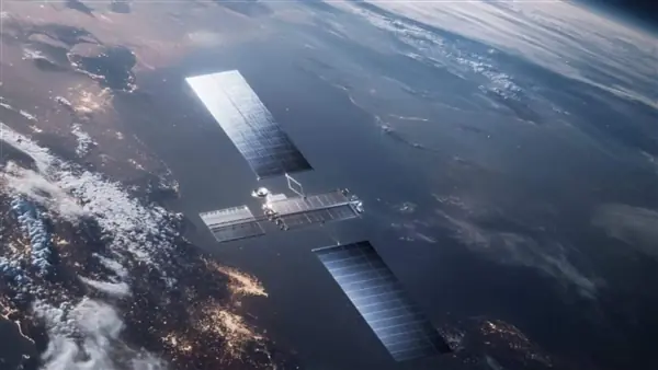 马斯克再扔王炸!SpaceX申请发射10万颗卫星,打造AI全球通信底座