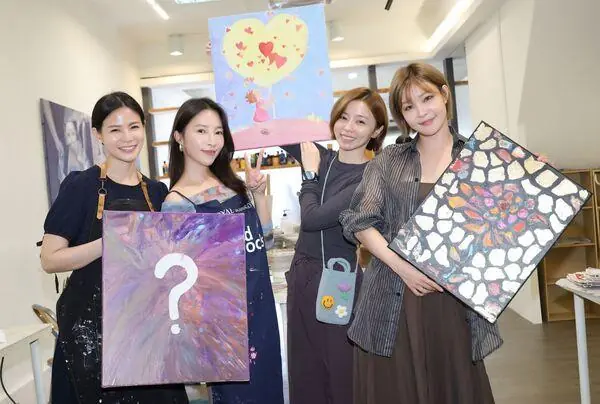 王瞳再痛失「17年挚爱」! 露面吐崩溃心声:真的很不舍