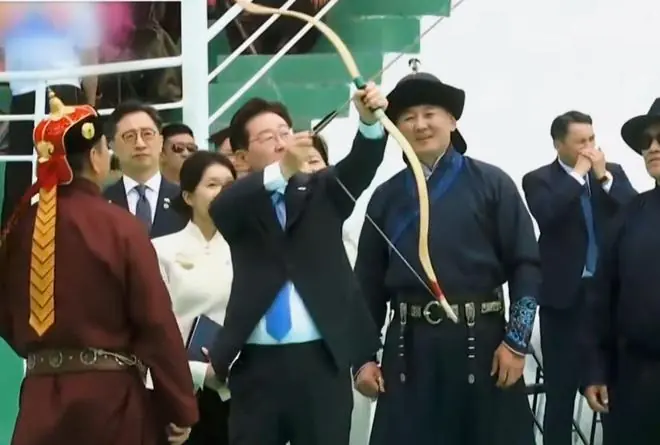 韩国访问日本，日本办不成的事，李在明想试试！