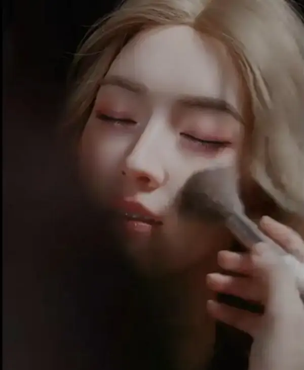 99万元仿生机器人续航仅2-4小时引热议,行业联合倡议规范情感陪伴边界