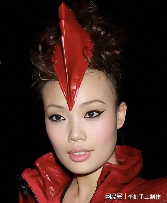 杨受成“霸占”容祖儿半生:27年不娶不放,她到底图什么?