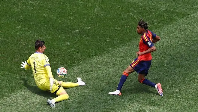 神奇2-1!替补奇兵再送绝杀,西班牙时隔16年重返世界杯四强