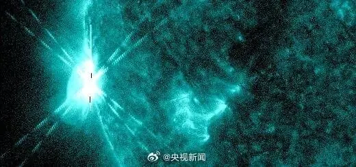 地球连续24小时地磁暴，凌晨太阳爆发X级耀斑