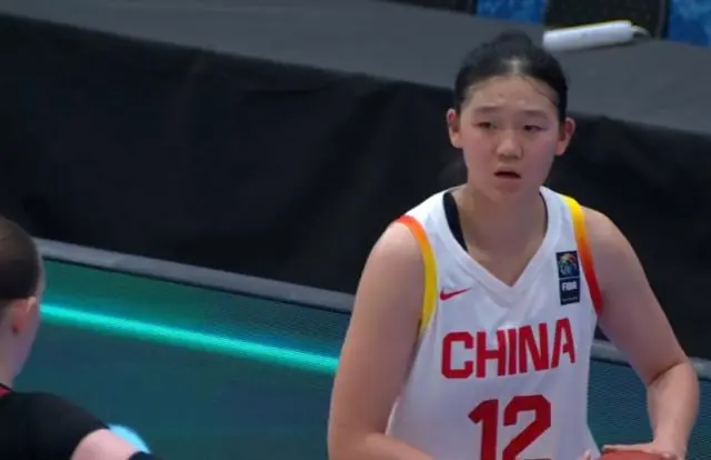 中国U17女篮大胜德国队25分!孙晗昀轰26+8