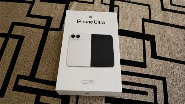 iPhone Ultra包装盒引发热议 网友怀疑是AI生成