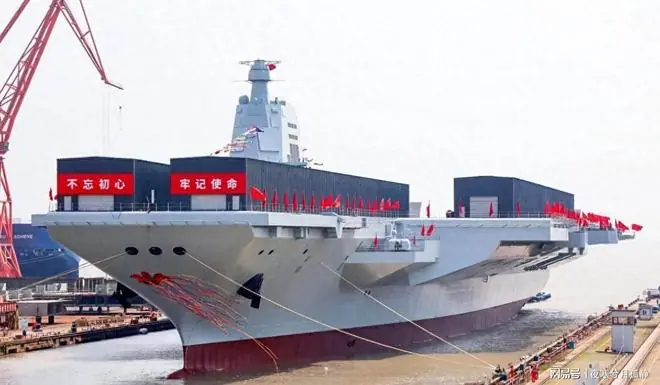 美国最担心之事发生，中国开启爆兵模式，活成了自己曾羡慕的样子