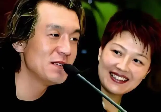 哈文现状:在美国守着丈夫坟墓,女儿又高又漂亮,感慨美国真热闹