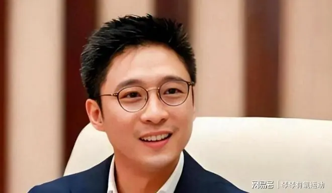 终于松口！霍家罕见破例不辟谣，娜然霍启山豪门婚事终于稳了